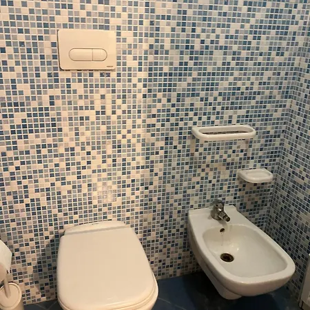 Verdirooms158 كاستيلاّماري ديل غو